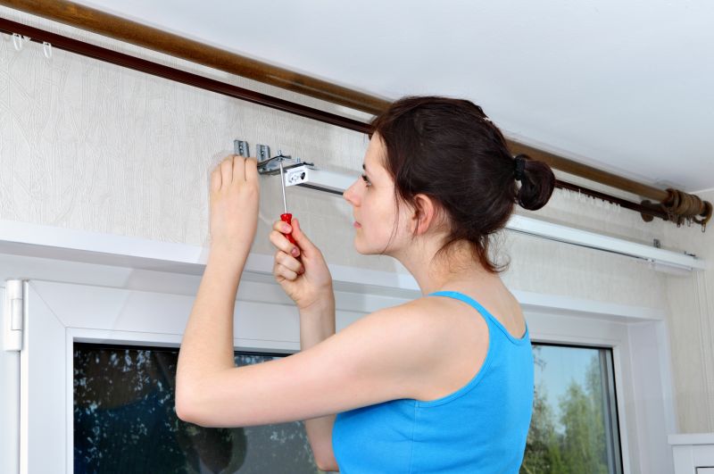 Blinds Hanging Service in Denver County, CO